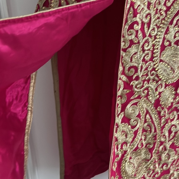 Traditional Indian Heavily embroidered salvar suit with saree scarf size S - Picture 4 of 10